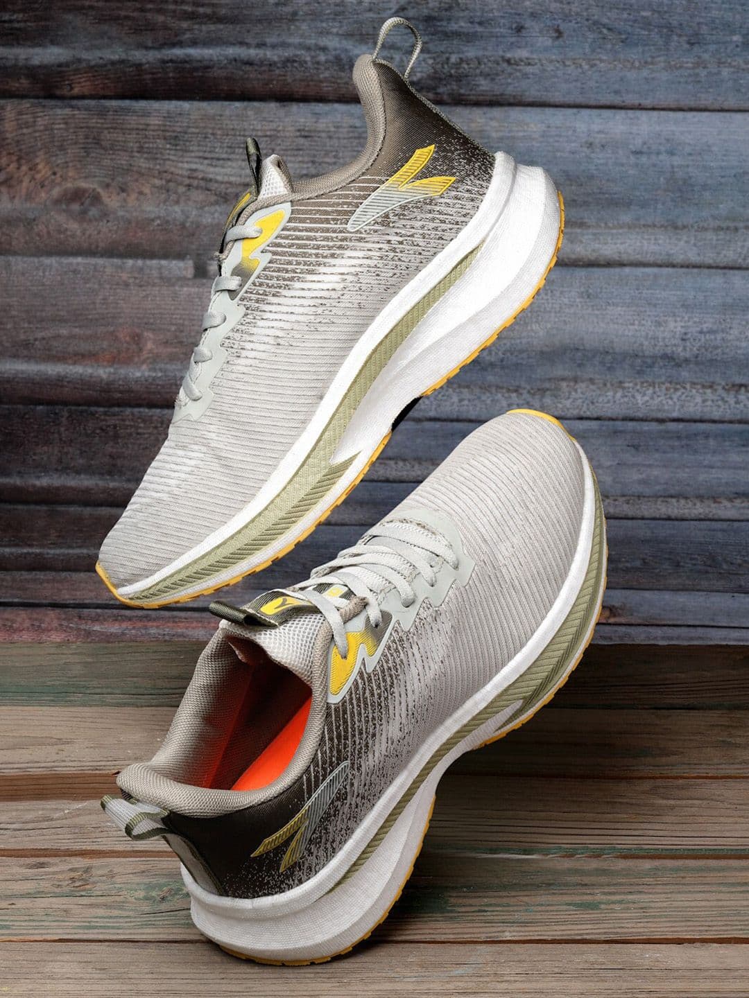 Action Men Mesh Lightweight Running Shoes - view 1