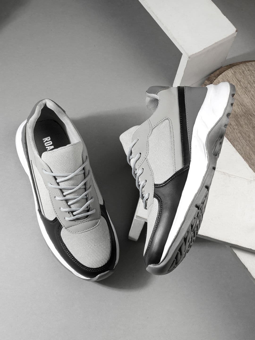The Roadster Lifestyle Co. Men Colourblocked Lace-Up Running Sports Shoes - view 1