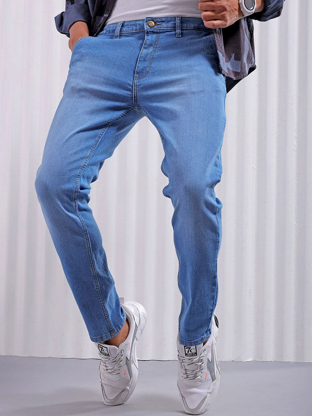 The Indian Garage Co Men Slim Fit Mid-Rise Clean Look Jeans - view 1