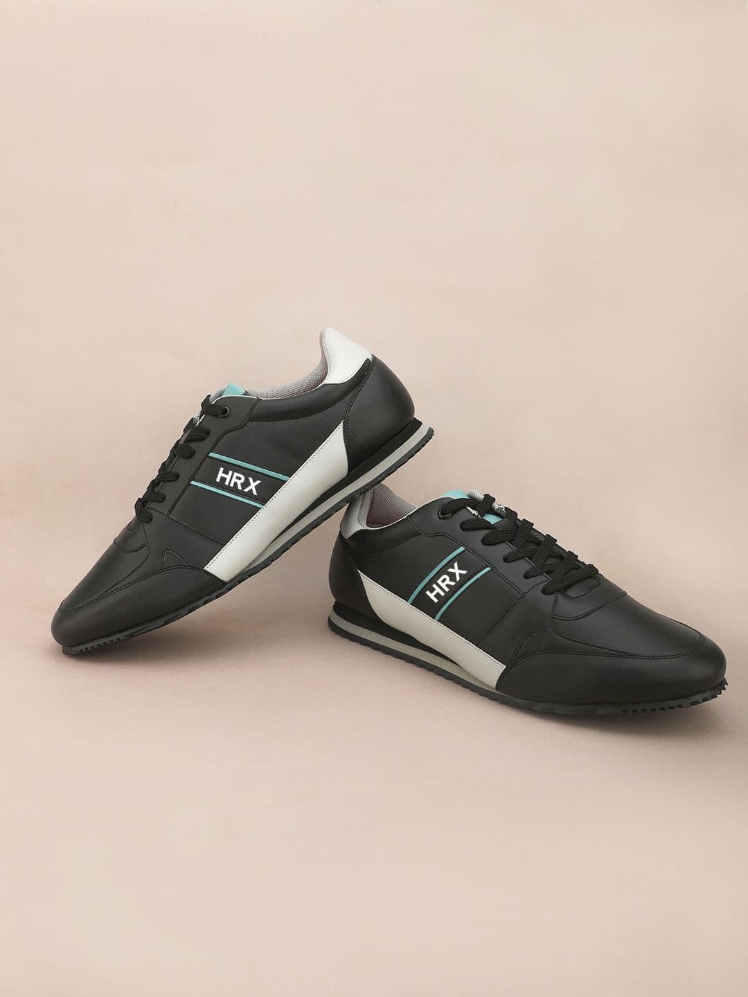 HRX by Hrithik Roshan Men Colourblocked Lace Up Lightweight Sneakers - view 1