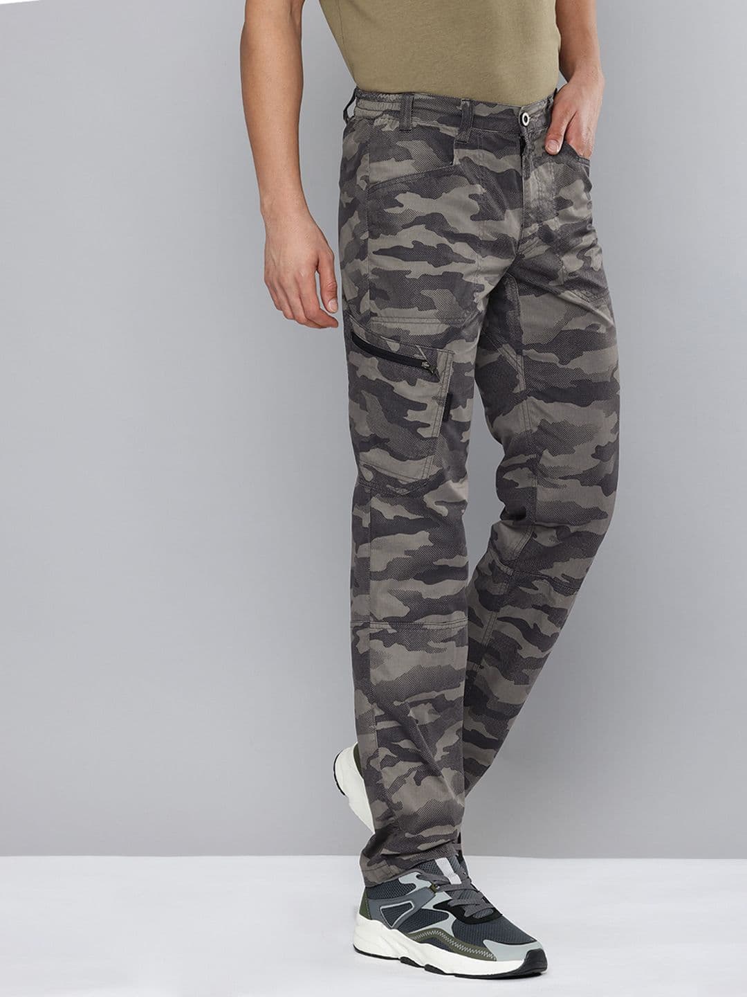Decathlon Solognac - Men Grey Breathable Hiking Cargo Pants - view 1