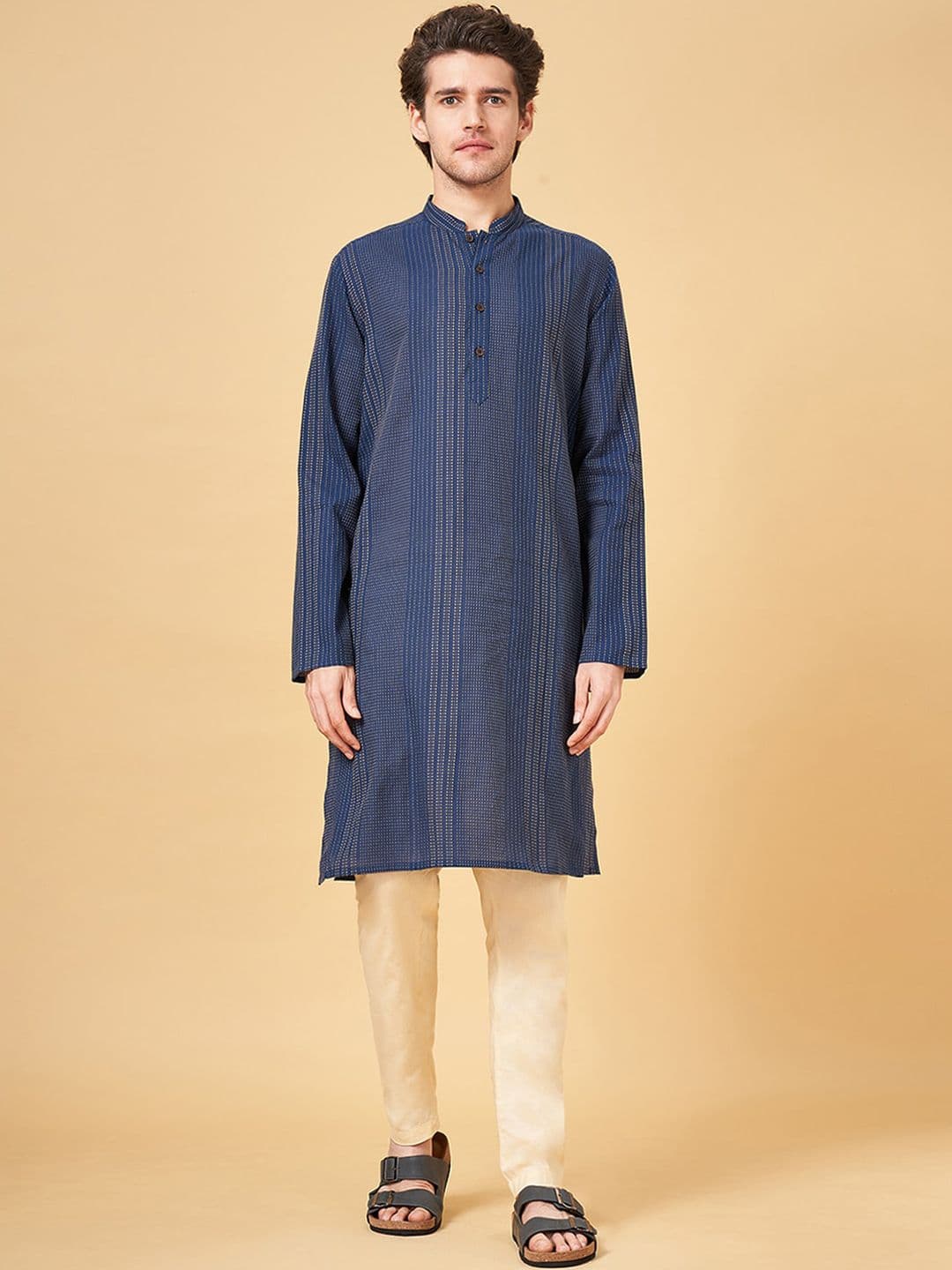 indus route by Pantaloons Striped Long Sleeves Cotton Kurta - view 1