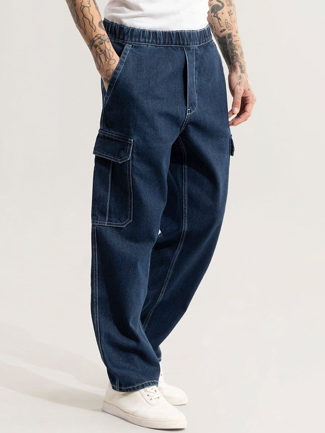 Snitch Men Navy Blue Mid-Rise Clean Look Pure Cotton Baggy Relaxed Fit Jeans - view 1