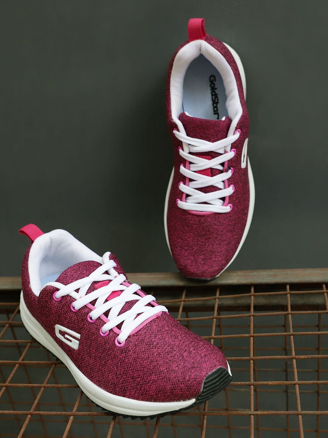 Goldstar Women Mesh Walking Shoes - view 1