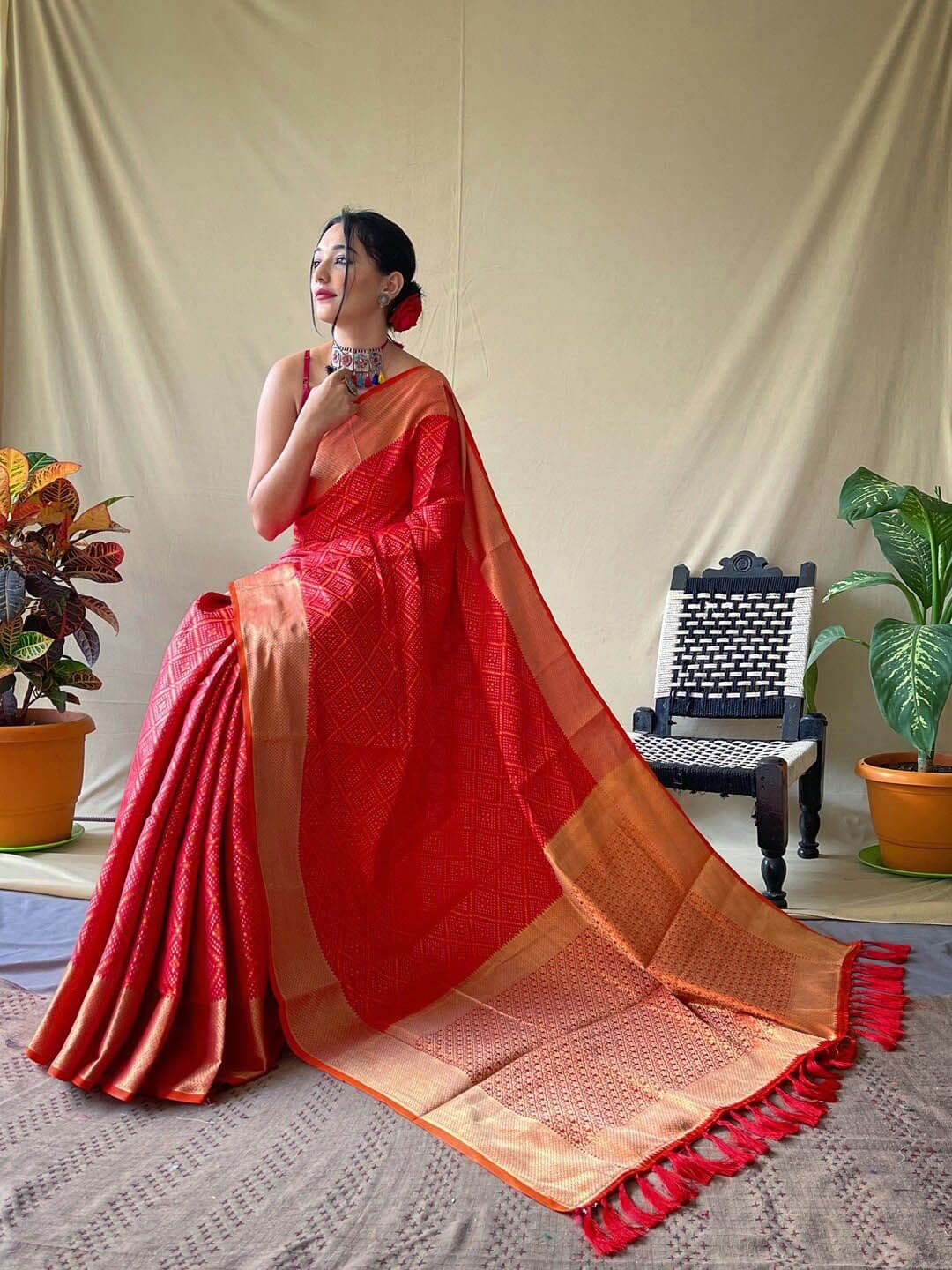 SGF11 Woven Design Heavy Zari Work Kanjeevaram Patola Silk Saree - view 1