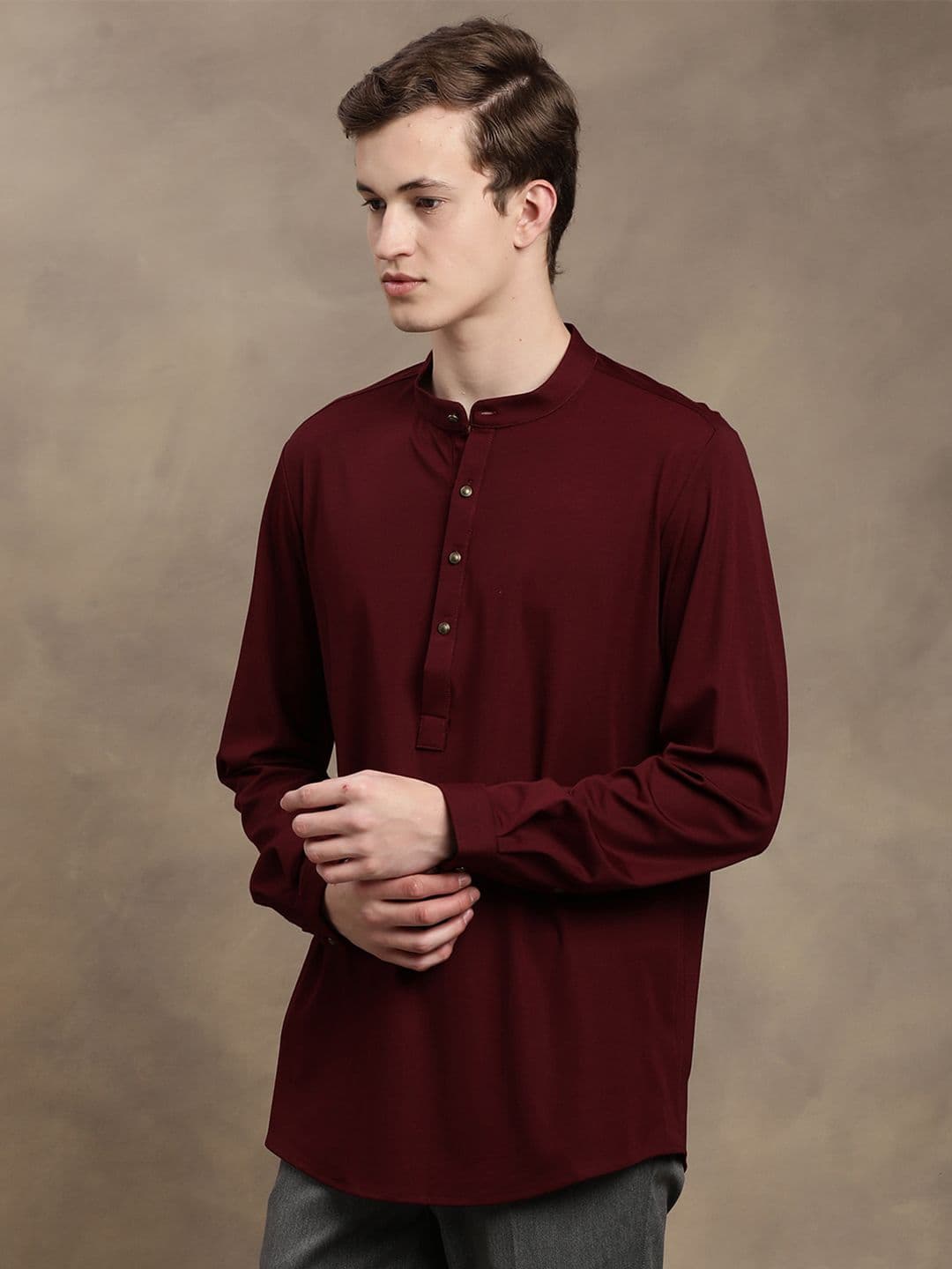 Turtle Band Collar Slim Fit Straight Kurta - view 1
