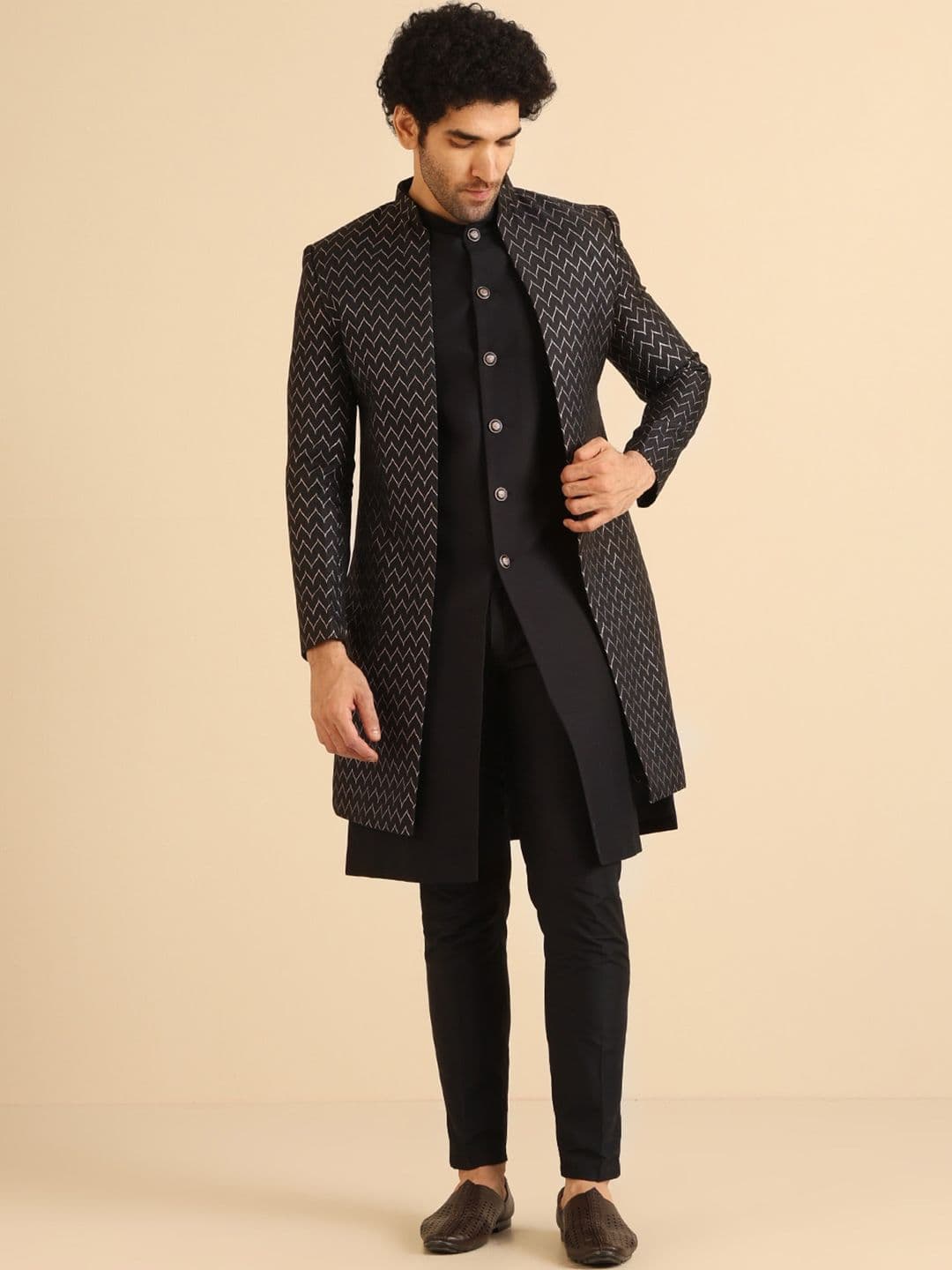 KISAH Men Self Design Indowestern Sherwani Set