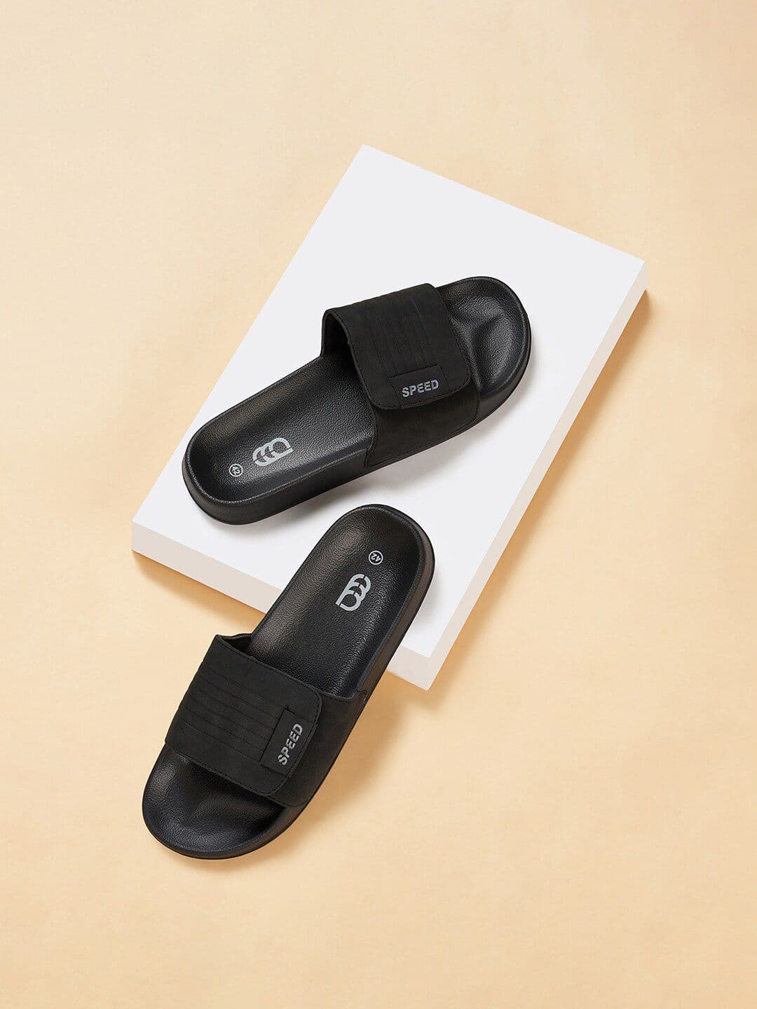 Ajile by Pantaloons Men Self Design Sliders - view 1