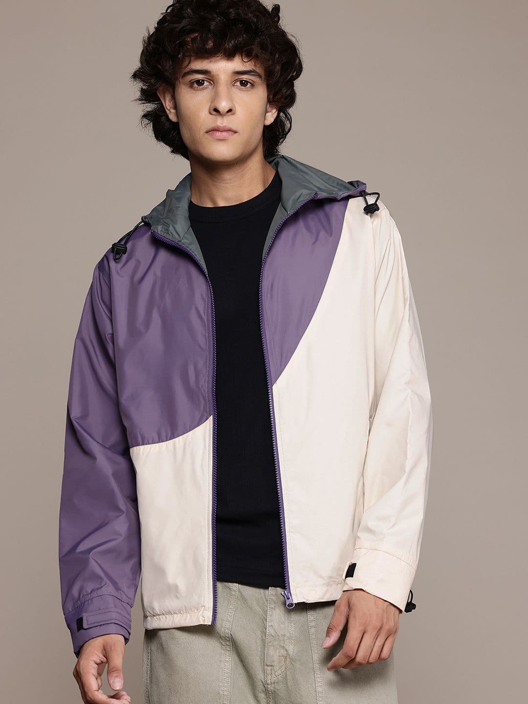 The Roadster Lifestyle Co. Colourblocked Hooded Tailored Jacket