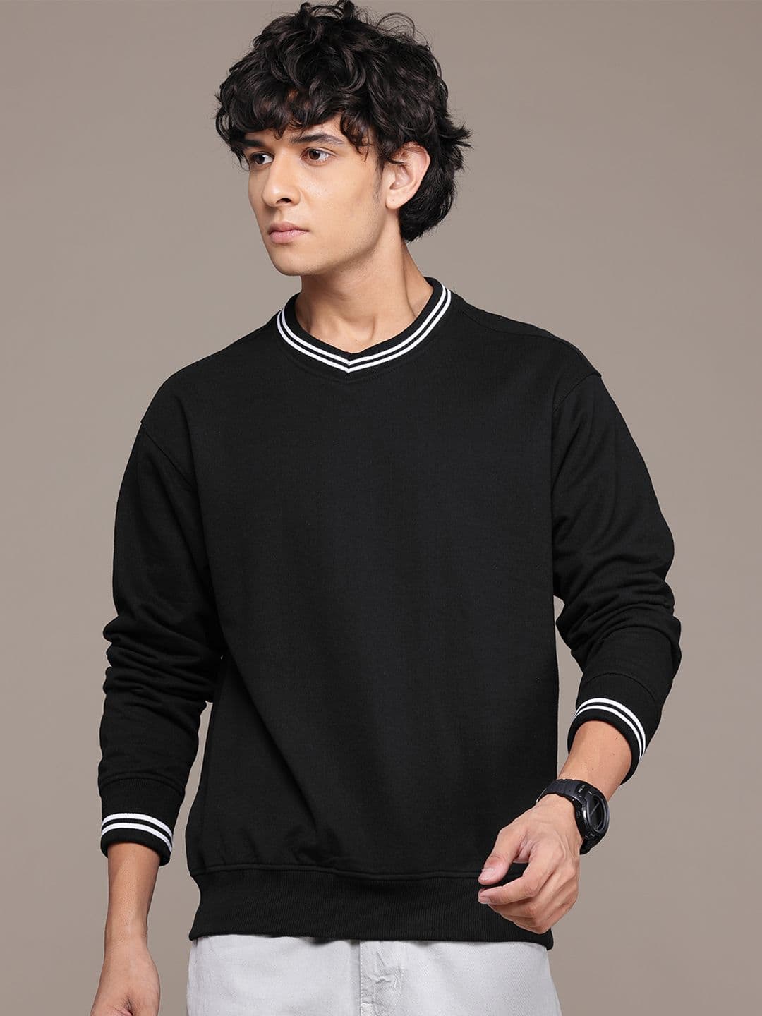 The Roadster Lifestyle Co. Men Relaxed Fit Sweatshirt - view 1