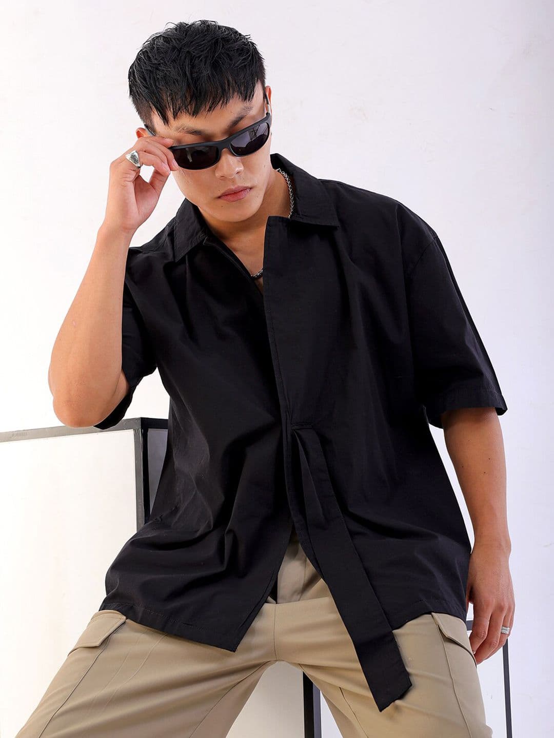 The Indian Garage Co Black Boxy Fit Cutaway Collar Drop-Shoulder Sleeves Pure Cotton Shirt - view 1