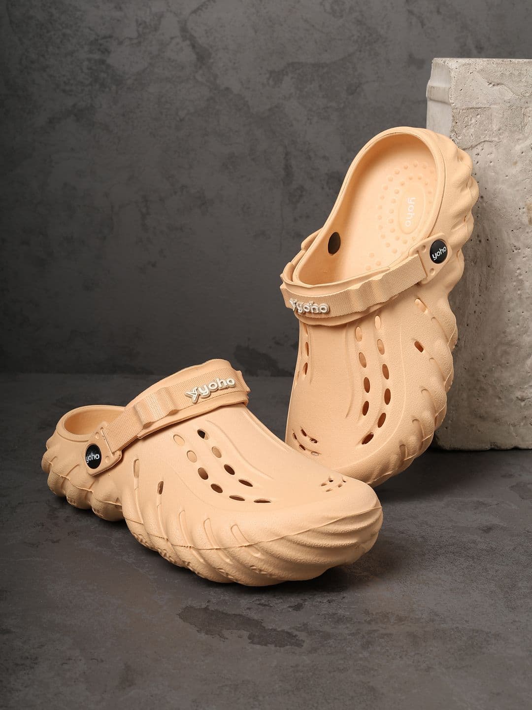 yoho Men Wavy Breathable Lightweight Adjustable Clog - view 1