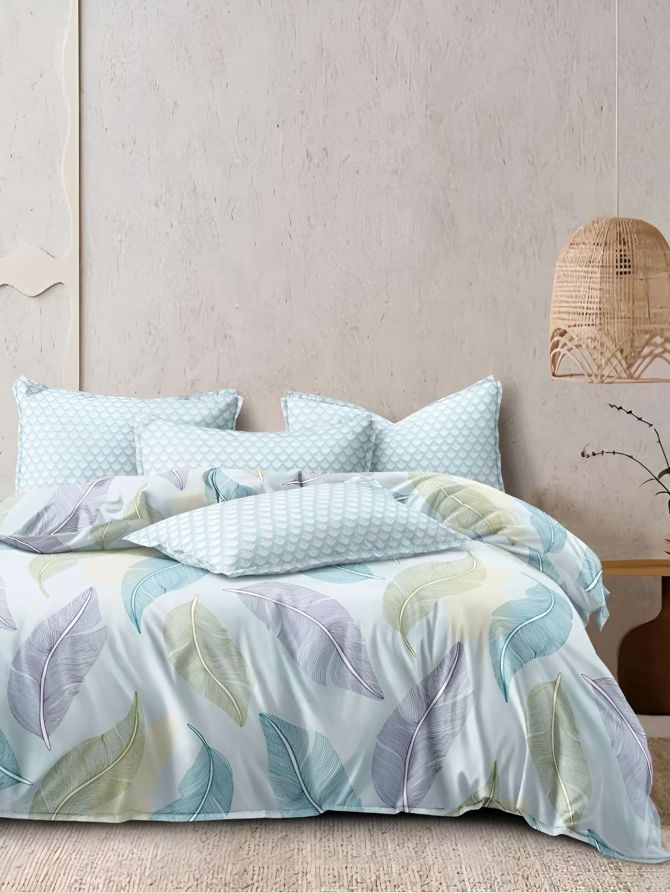 RRC Blue Floral Polycotton 4 Piece Double King Regular Bedding Set - view 1