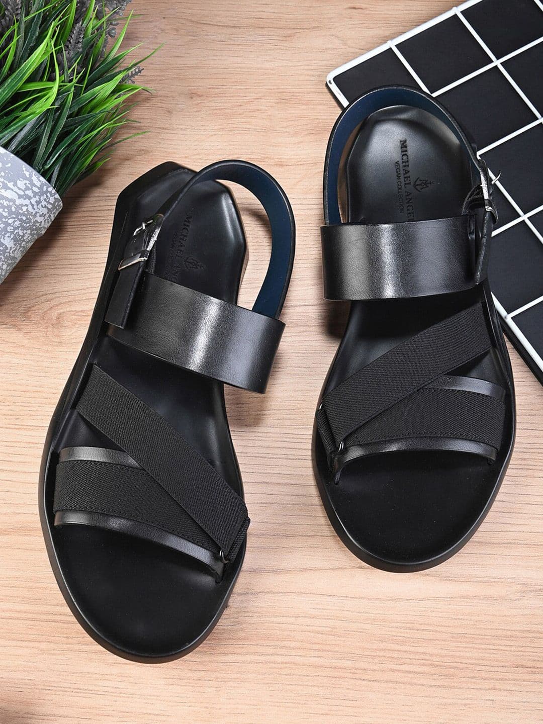 MICHAEL ANGELO Men Comfort Sandals - view 1