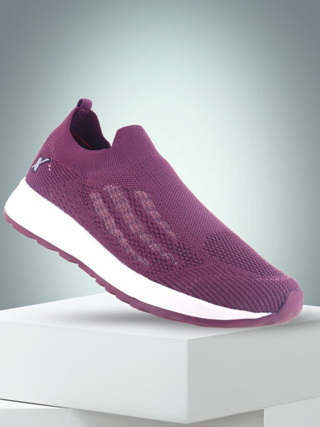 Sparx Women Textured Walking Shoes - view 1