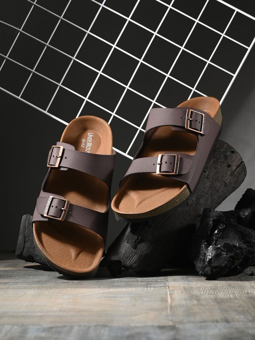 UNDERROUTE Men Comfort Sandals - view 1