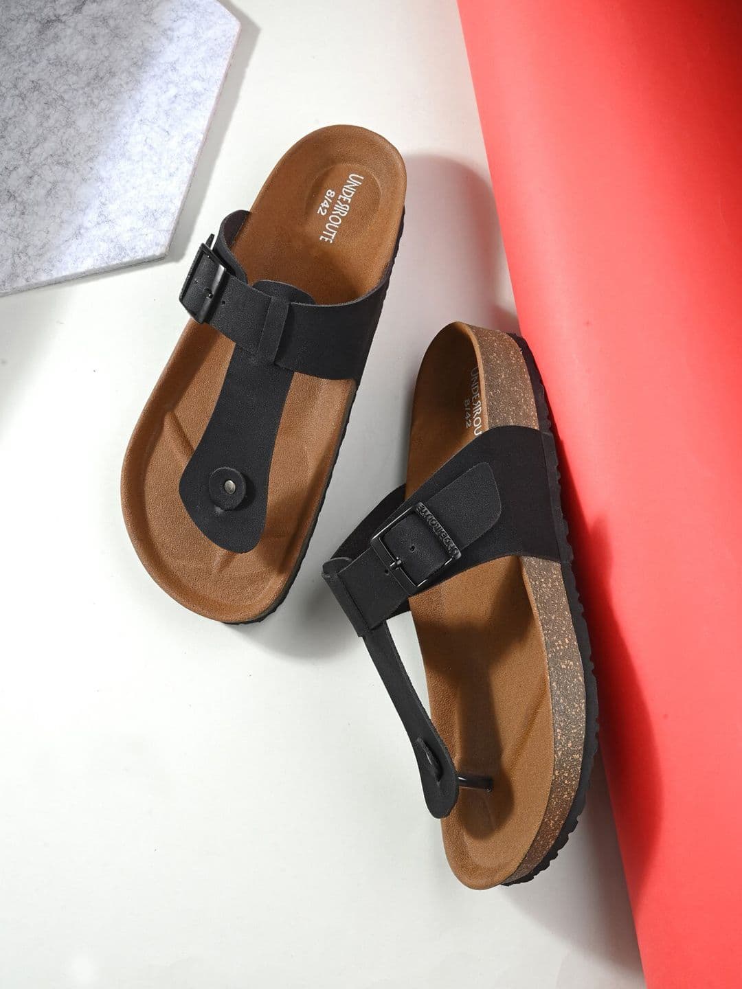 UNDERROUTE Men Comfort Sandals - view 1