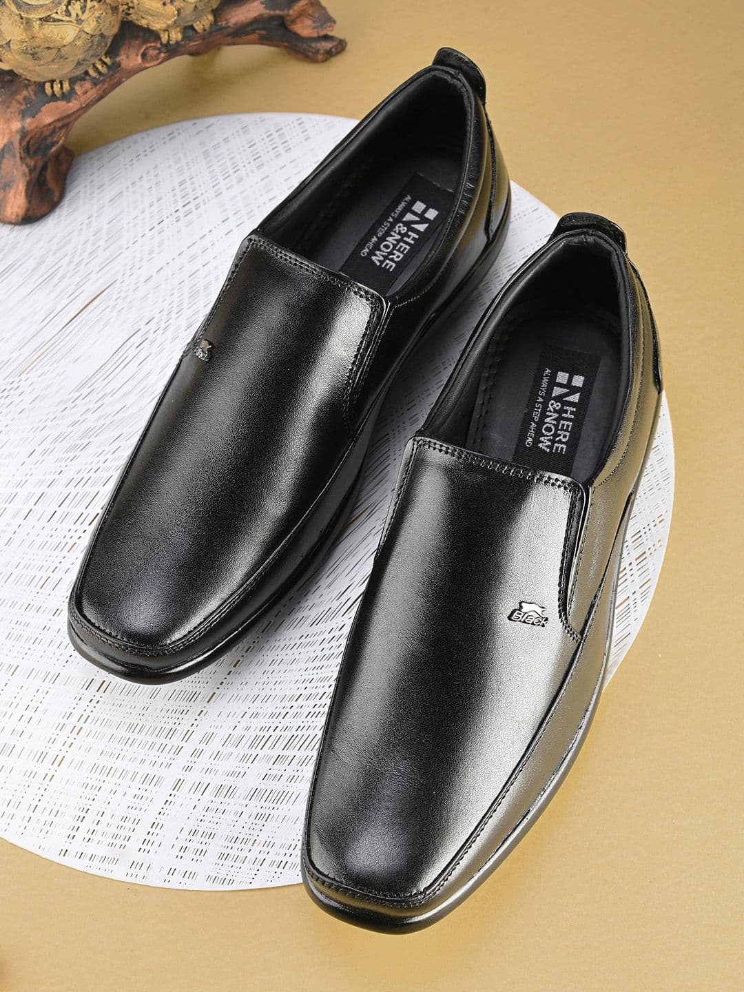 HERE&NOW Men Black Round Toe Leather Formal Slip-On Shoe - view 1