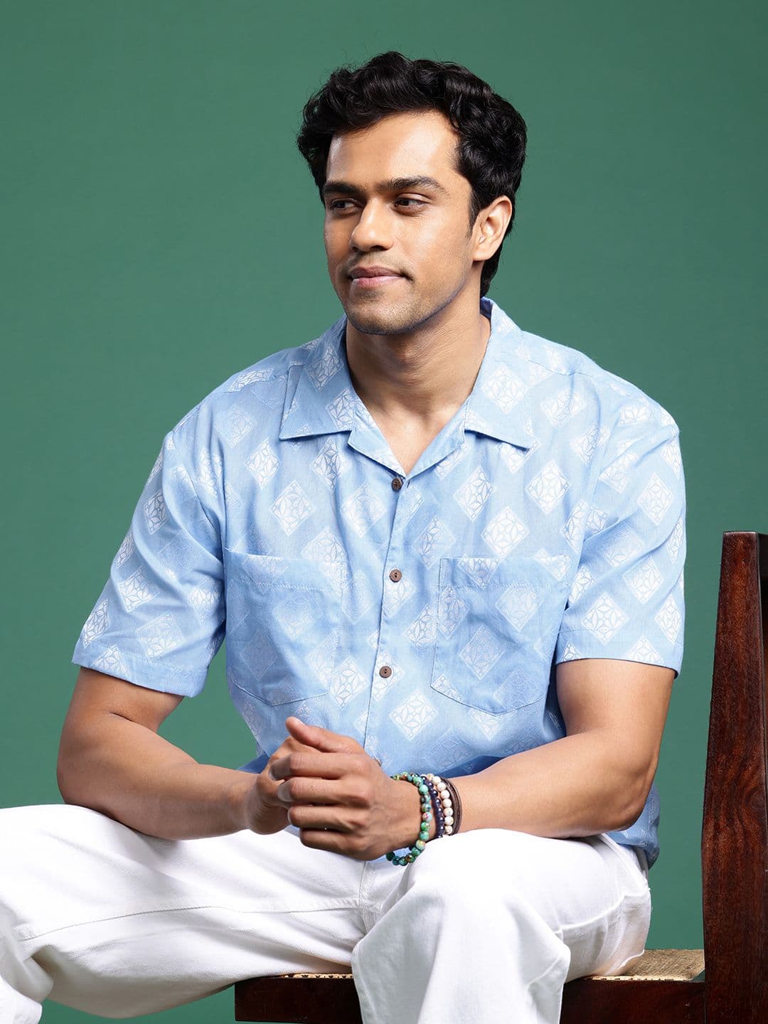 Sangria Men Textured Cuban Collar Boxy Pure Cotton Casual Shirt - view 1