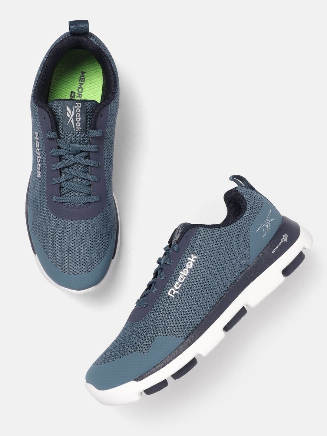 Reebok Men Woven Design Walkwell Striders Shoes - view 1