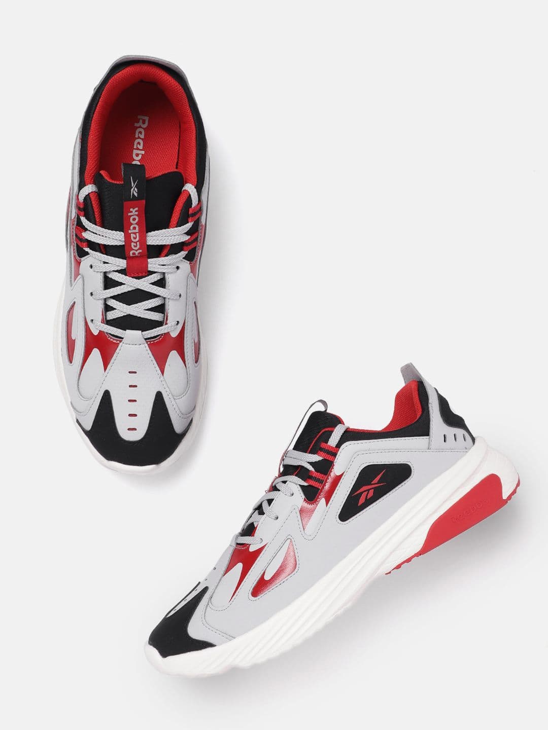 Reebok Men Clolourblocked Hound Running Shoes - view 1