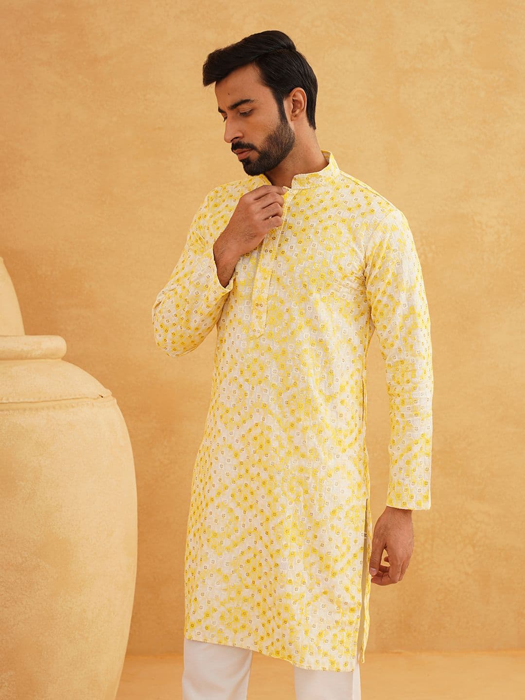 SOJANYA Ethnic Motifs Embroidered Mandarin Collar Thread Work Pure Cotton Straight Kurta - view 1
