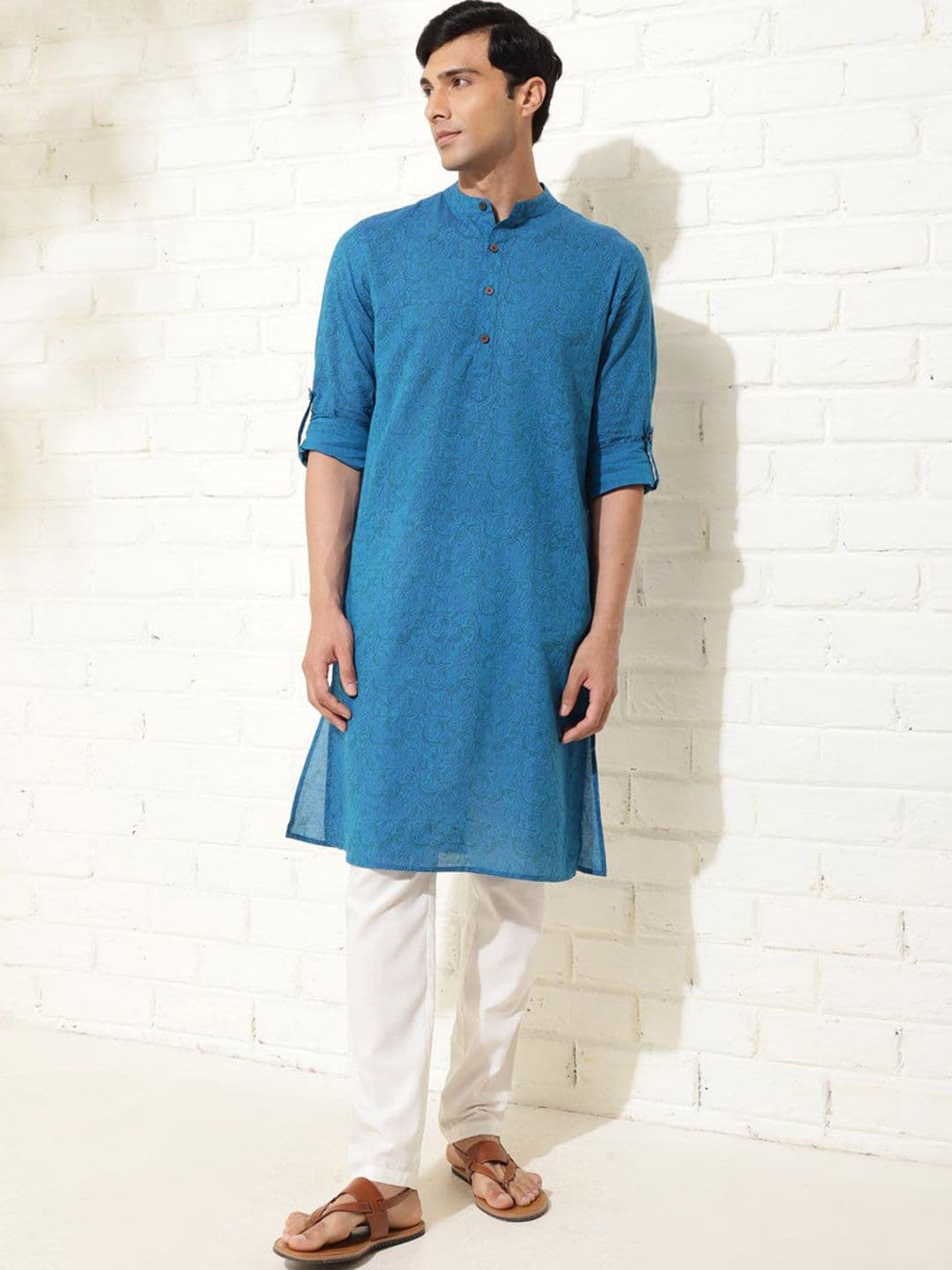 Fabindia Men Cotton Hand Block Printed Slim Fit Kurta - view 1