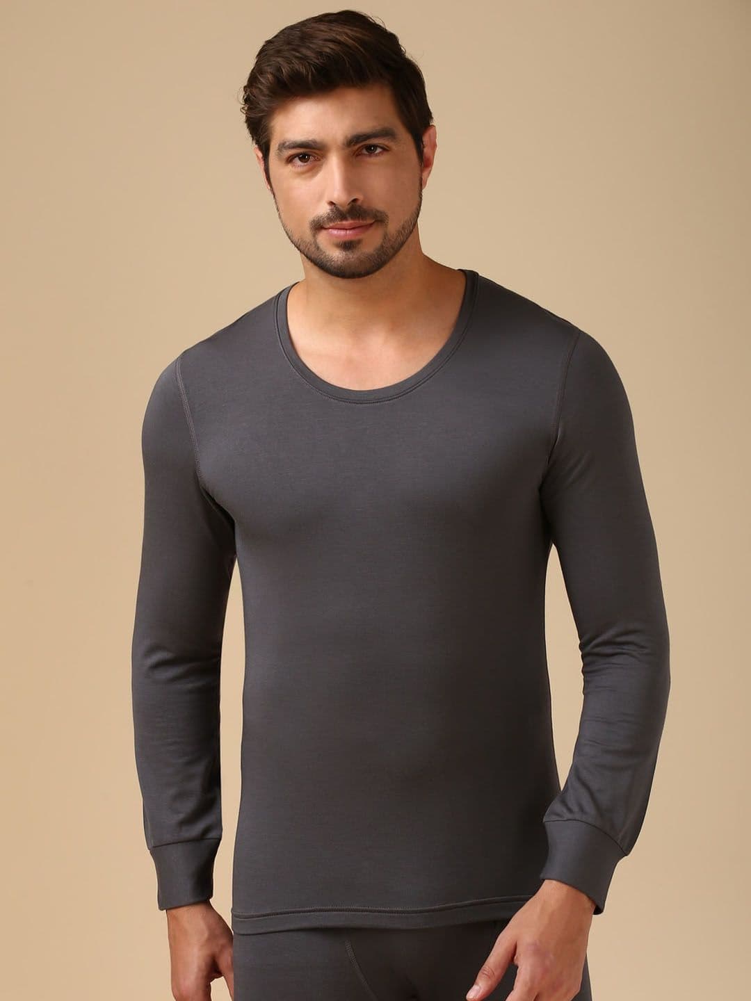 Van Heusen Innerwear Men Warmtech And Low Neck Acrylic Thermal Top - view 1