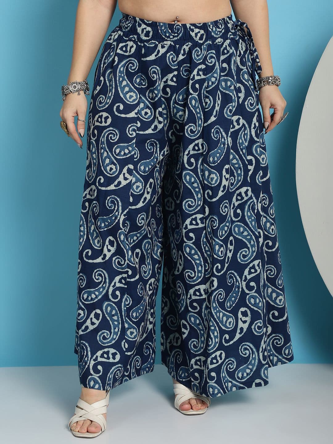 TAG 7 Women Paisley Printed Flared Palazzos - view 1