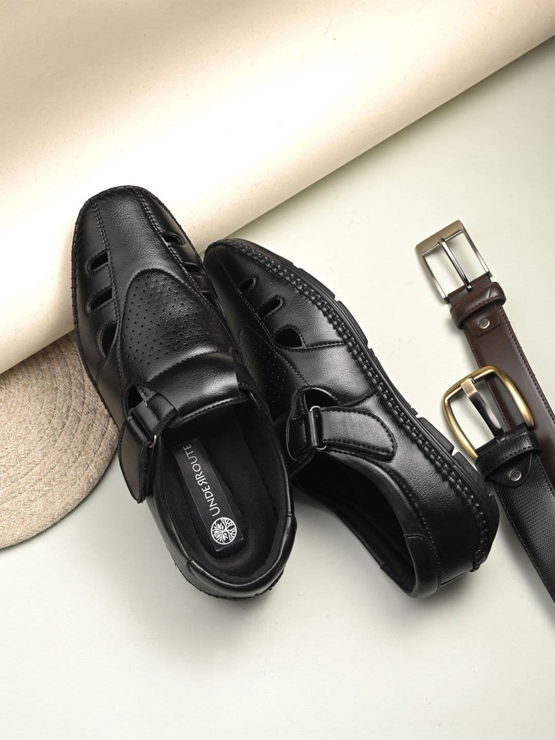 UNDERROUTE Men Ethnic Comfort Sandals - view 1