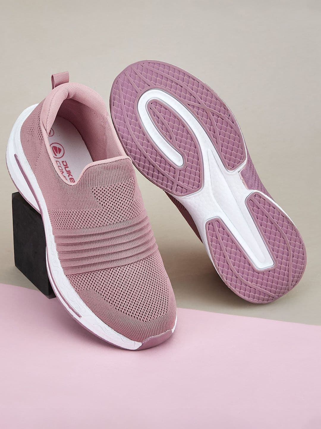 Duke Women Textile Walking Shoes - view 1