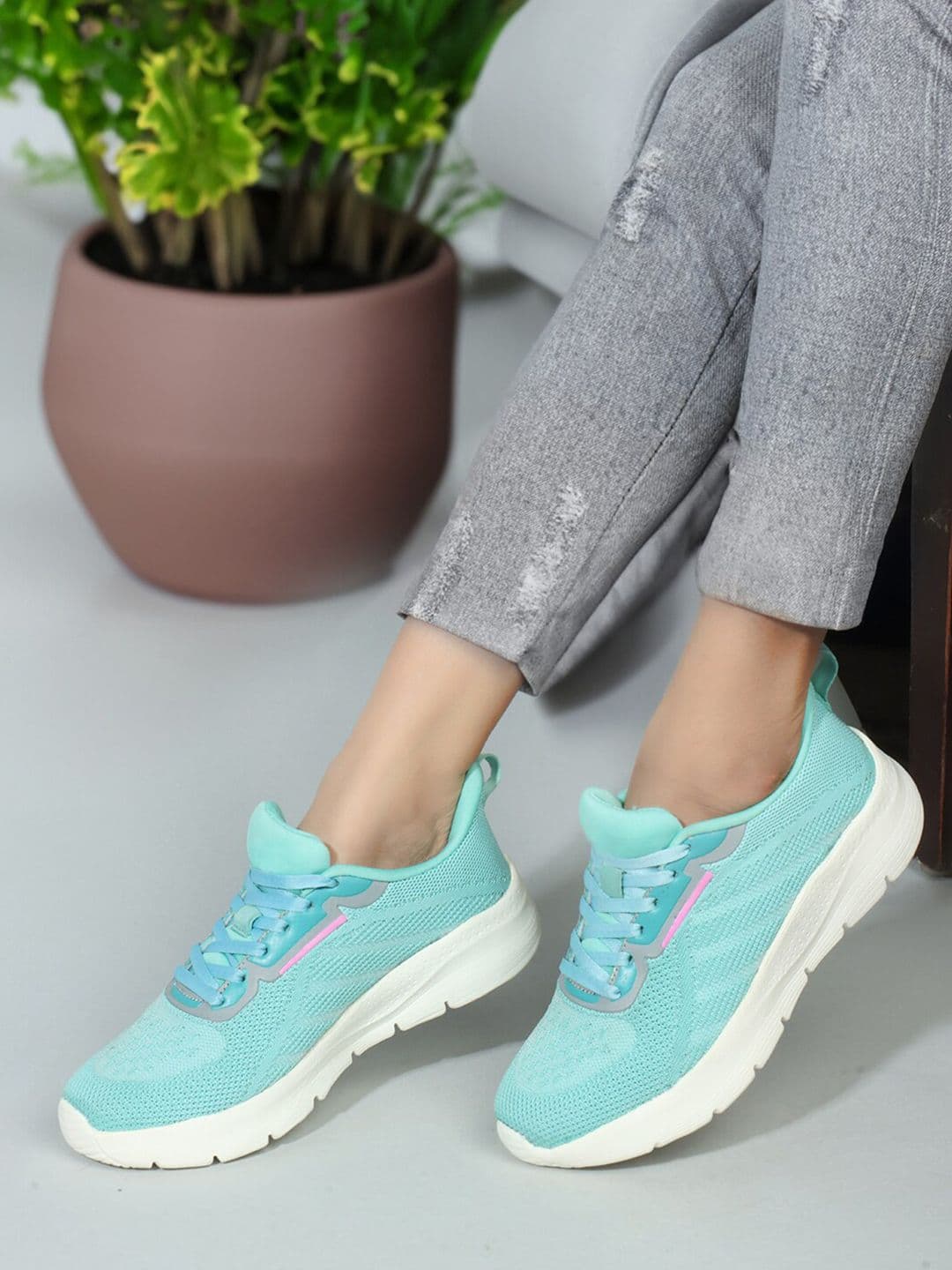 Carlton London sports Women Mesh Walking Shoes - view 1