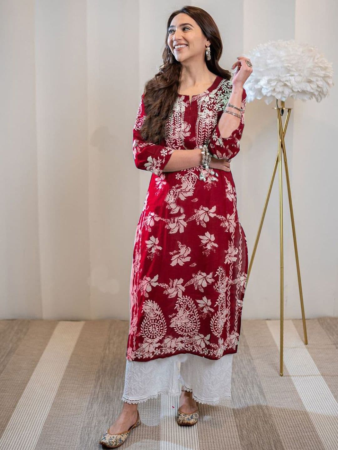 GoSriKi Floral Printed Round Neck Chikankari Kurta - view 1