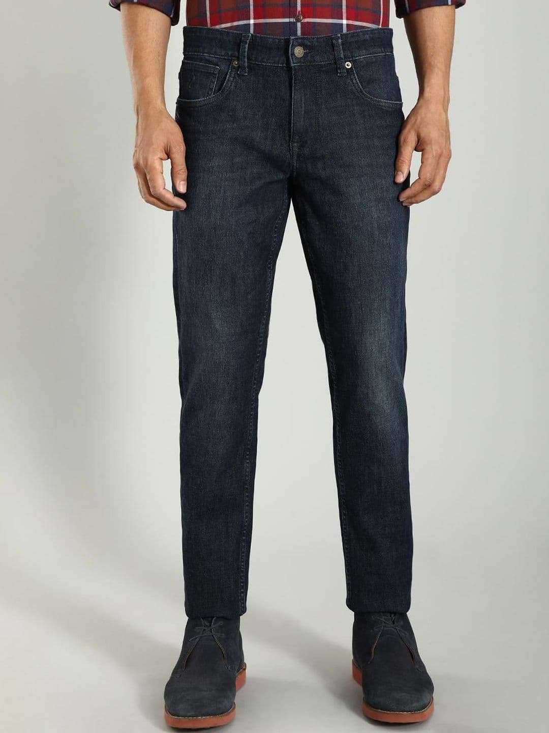 Indian Terrain Men Kruger Skinny Fit Clean Look Light Fade Stretchable Jeans - view 1