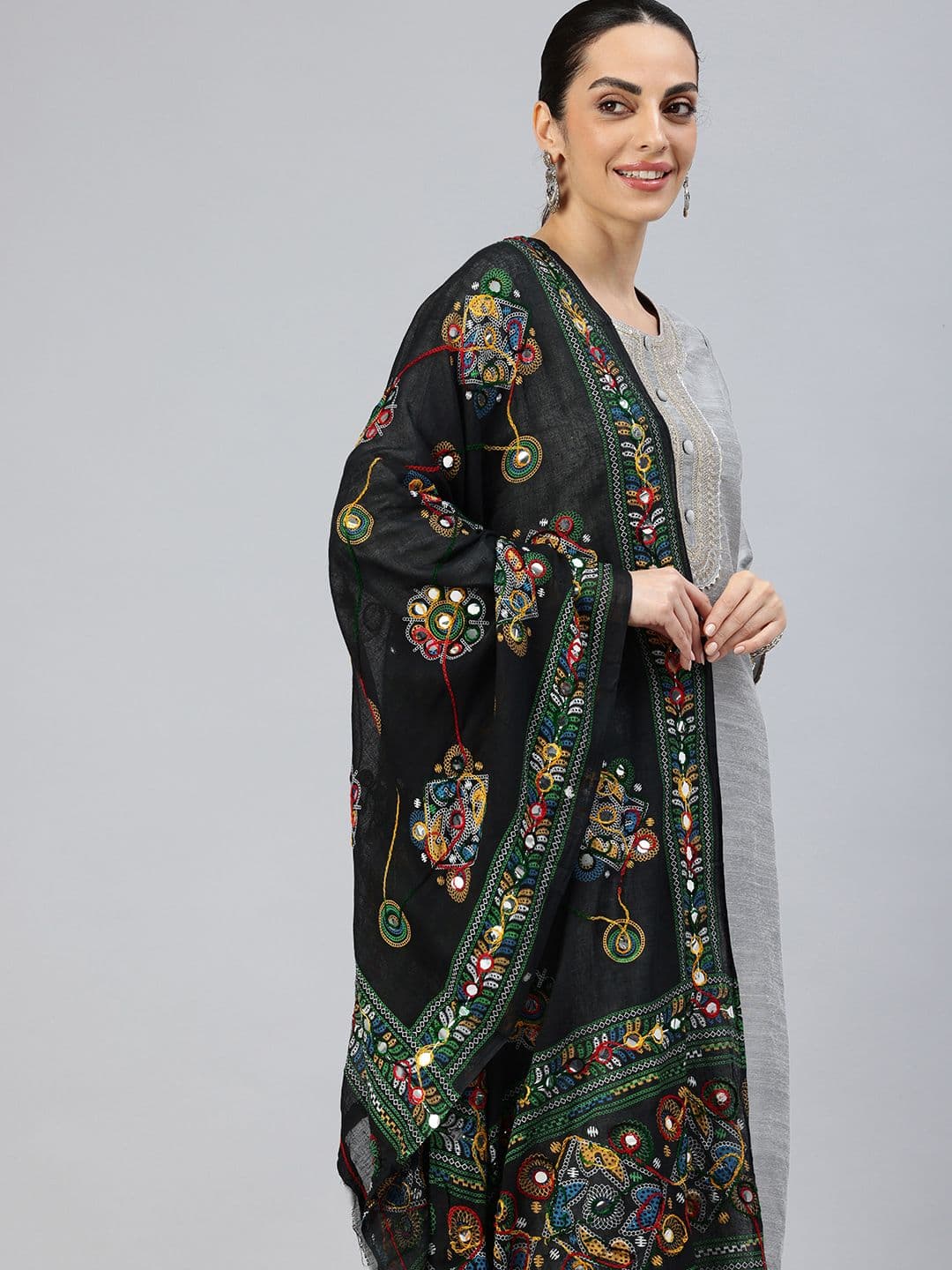 swatika Ethnic Motifs Embroidered Pure Cotton Dupatta With Mirror Work - view 1
