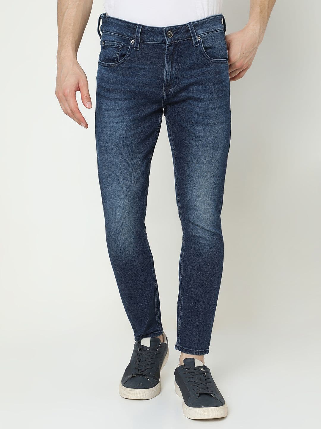 SPYKAR Men Kano Slim Fit Light Fade Stretchable Jeans - view 1