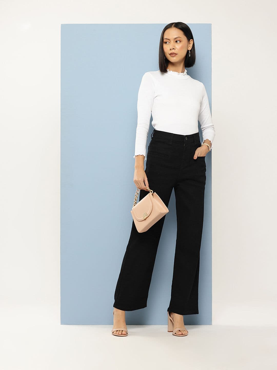 Chemistry Women Straight Fit High-Rise Jeans - view 1
