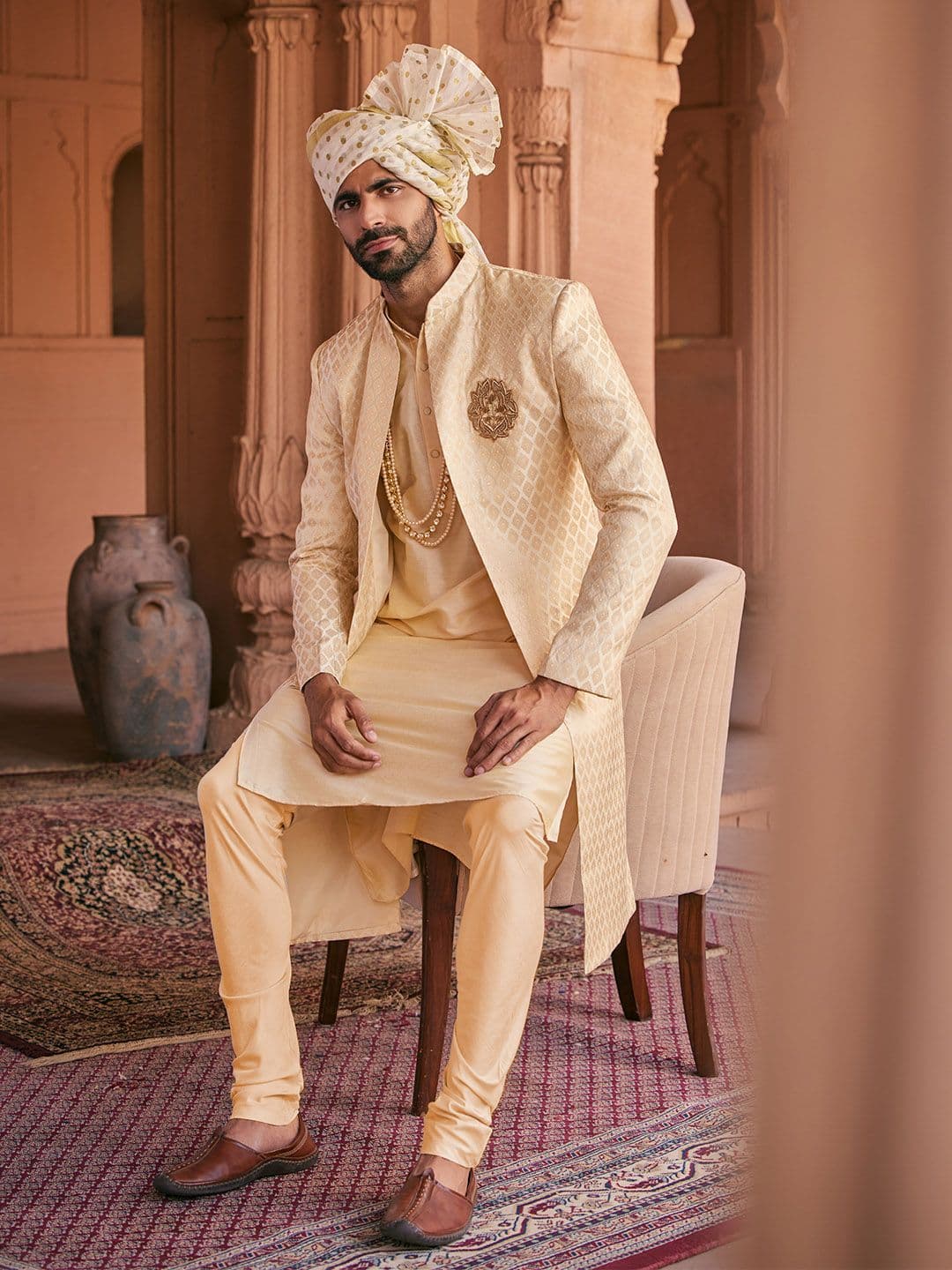 KISAH Men Self-Design Mandarin Collar Indowestern Sherwani Set - view 1