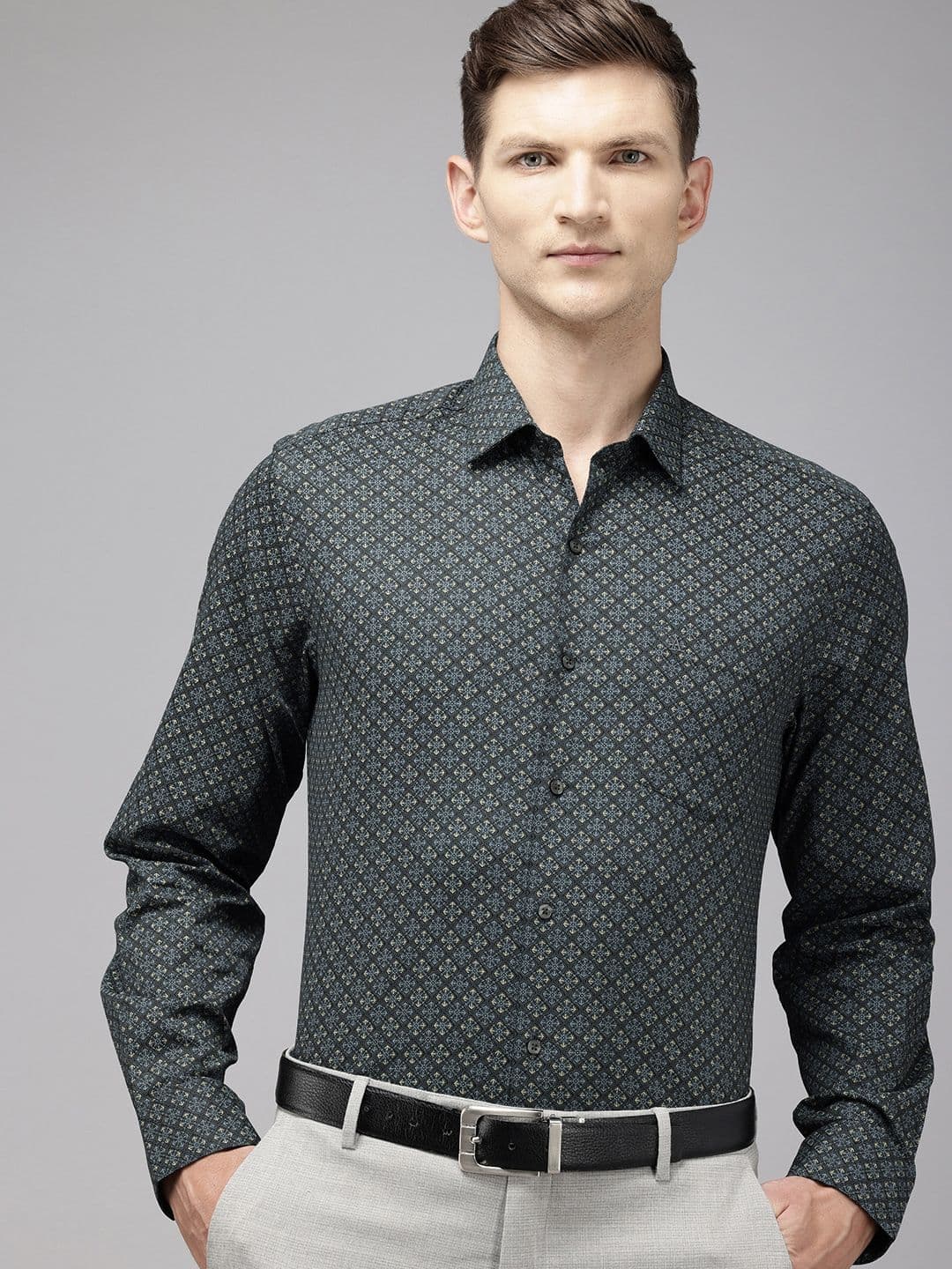 Arrow Pure Cotton Manhattan Slim Fit Opaque Printed Formal Shirt - view 1