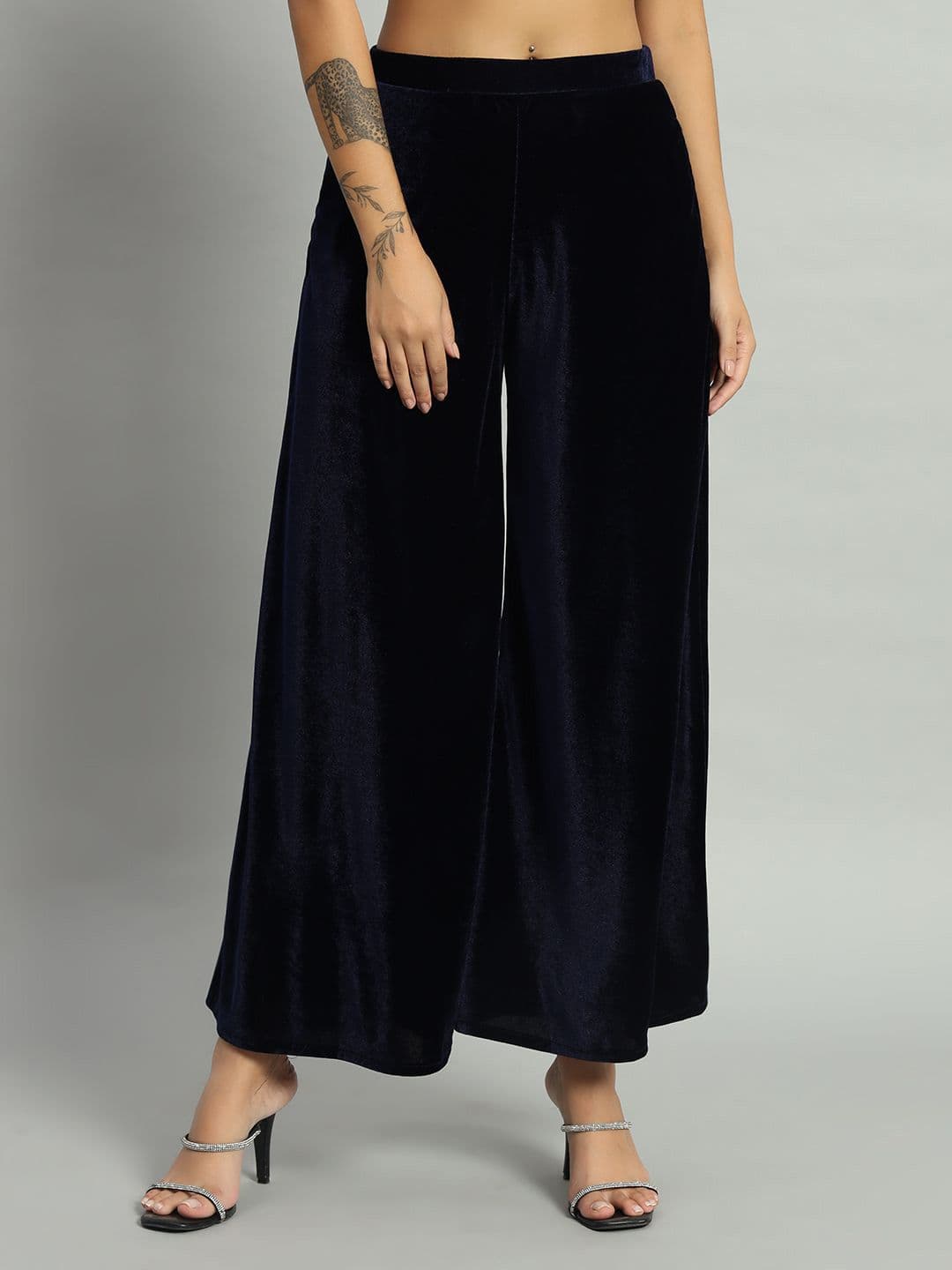 VAARARO Women Velvet Wide Leg Palazzos - view 1