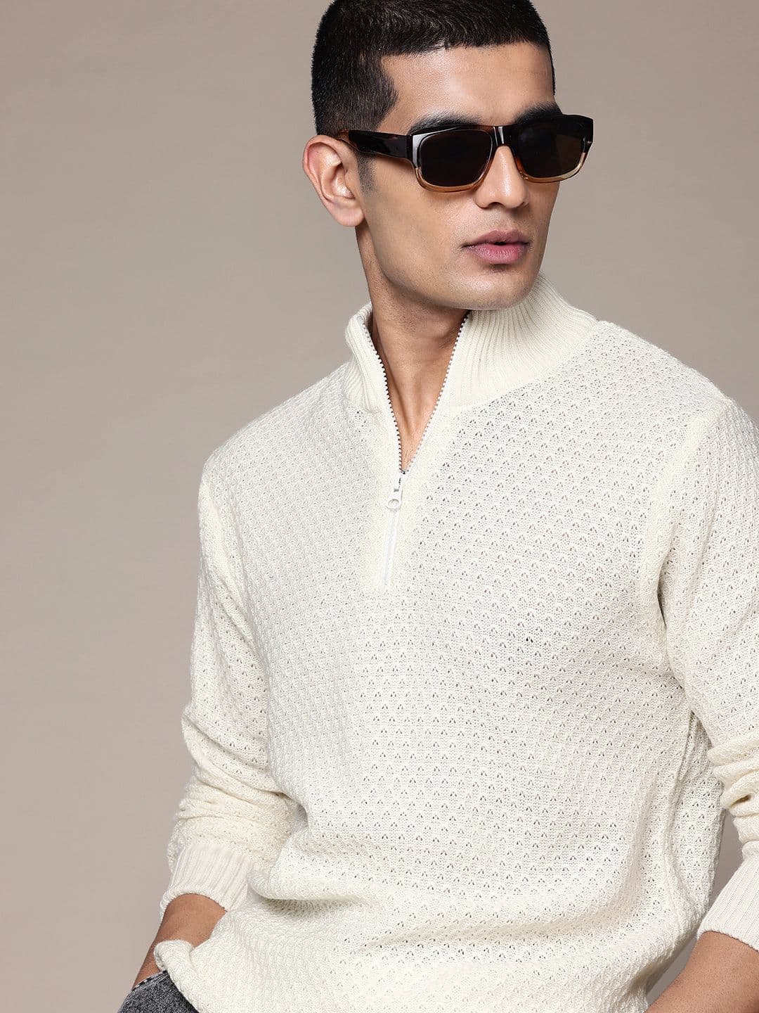 The Roadster Lifestyle Co. Men Self Design Acrylic Pullover - view 1