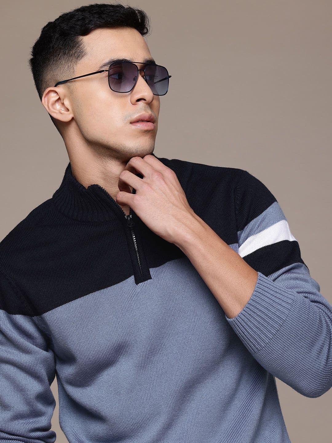 The Roadster Lifestyle Co. Men Colourblocked Acrylic Pullover - view 1