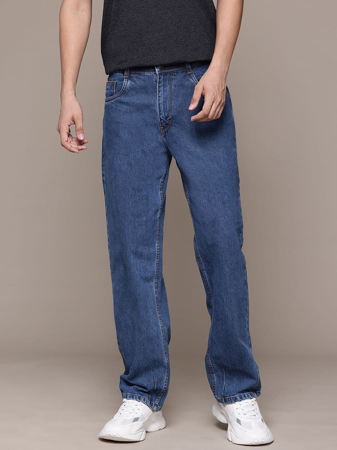 The Roadster Lifestyle Co. Men Pure Cotton Loose Fit Jeans - view 1