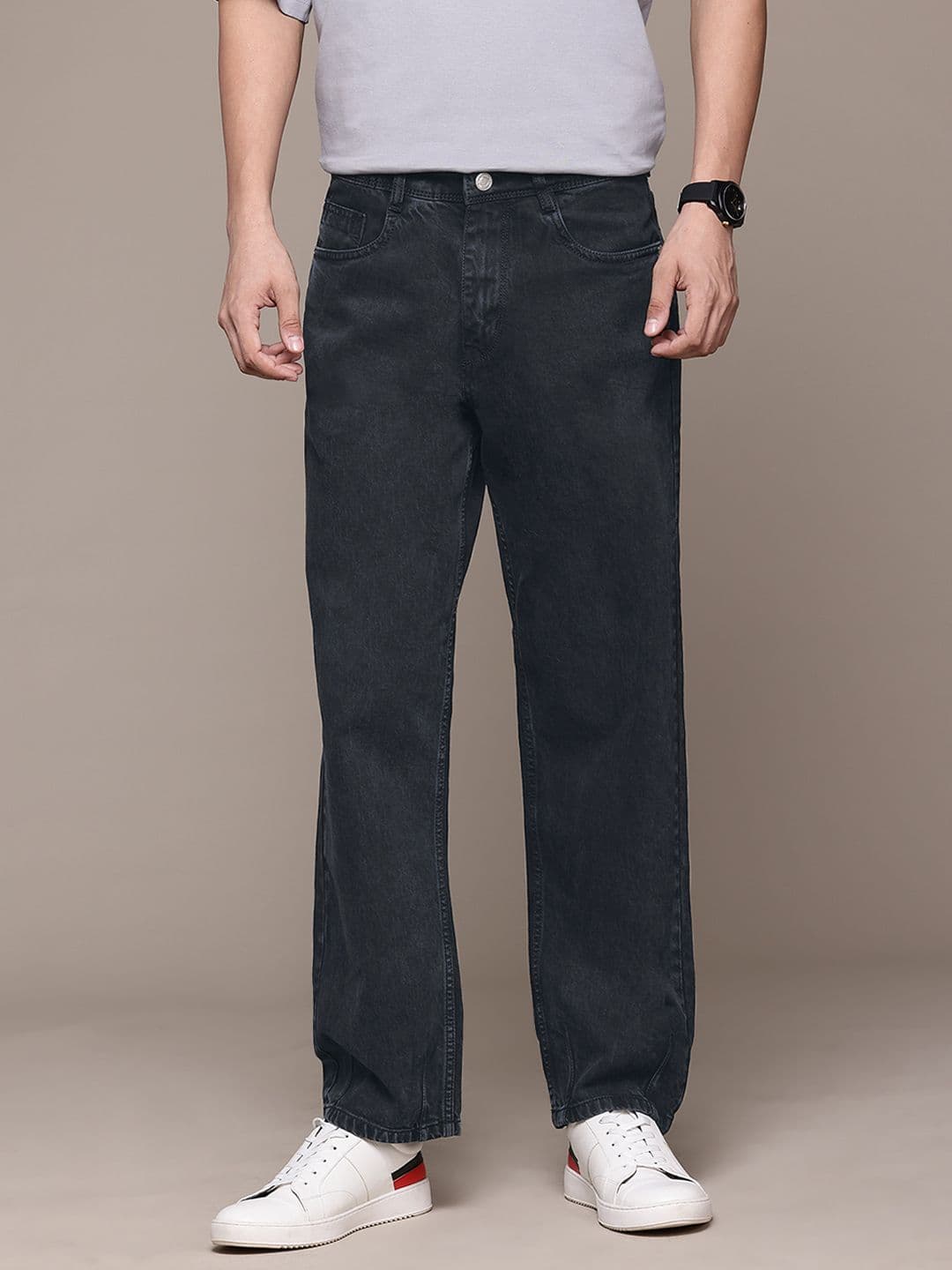 The Roadster Lifestyle Co. Men Pure Cotton Loose Fit Jeans