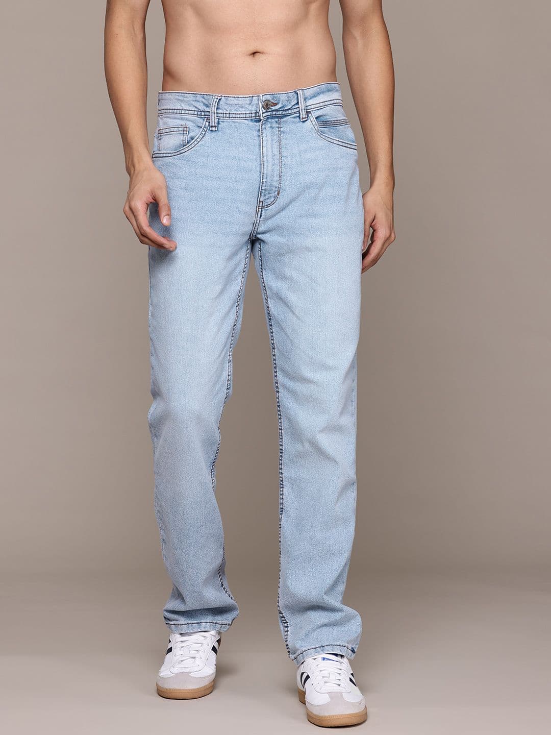 The Roadster Lifestyle Co. Men Regular Fit Mid-Rise Stretchable Jeans - view 1