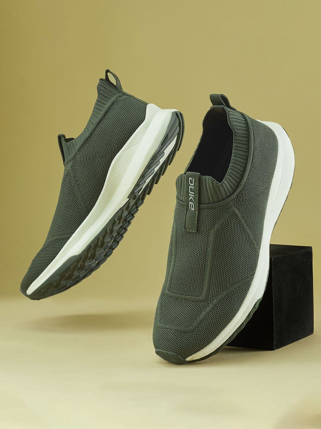 Duke Men Textile Walking Shoes - view 1