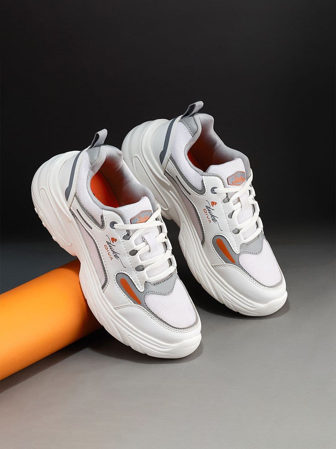 Duke Women Mesh Walking Shoes - view 1