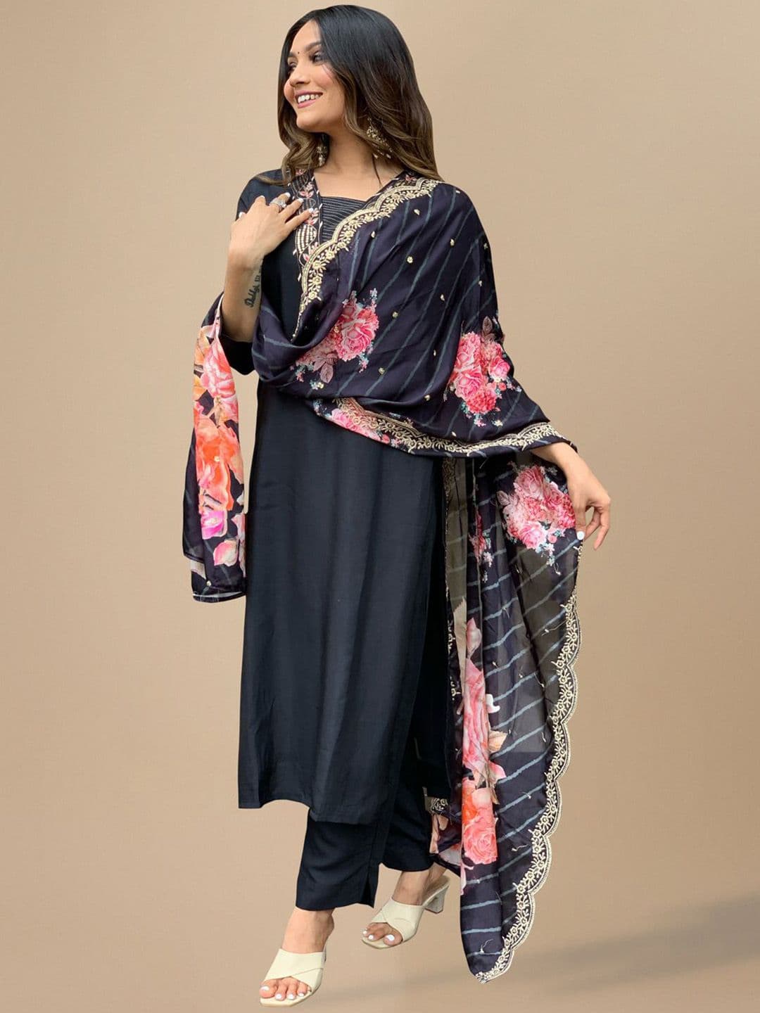 GOROLY Floral Embroidered Sequinned Pure Silk Straight Kurta with Trousers & With Dupatta - view 1