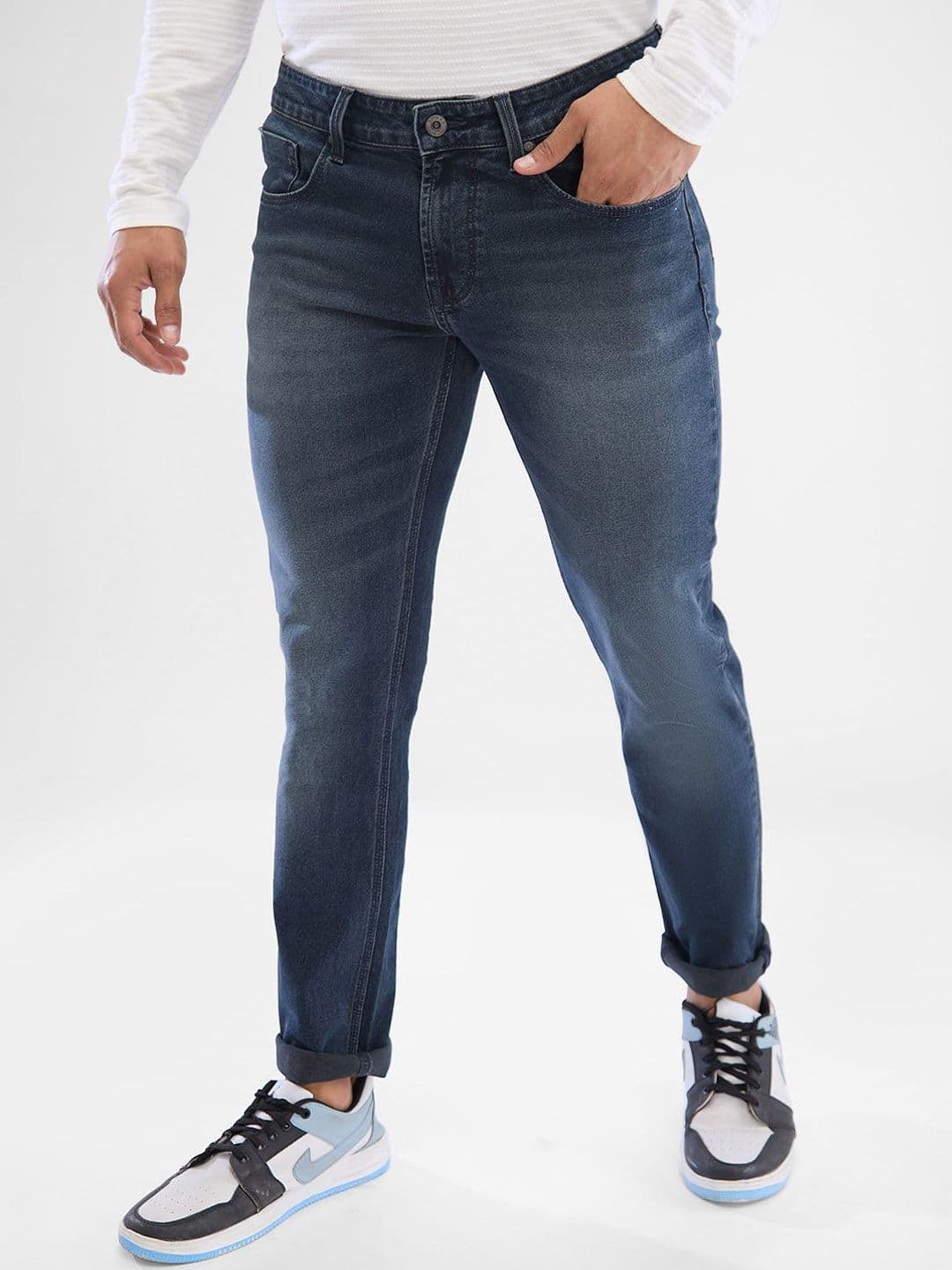 SPYKAR Men Slim Fit Low-Rise Light Fade Clean Look Stretchable Jeans - view 1