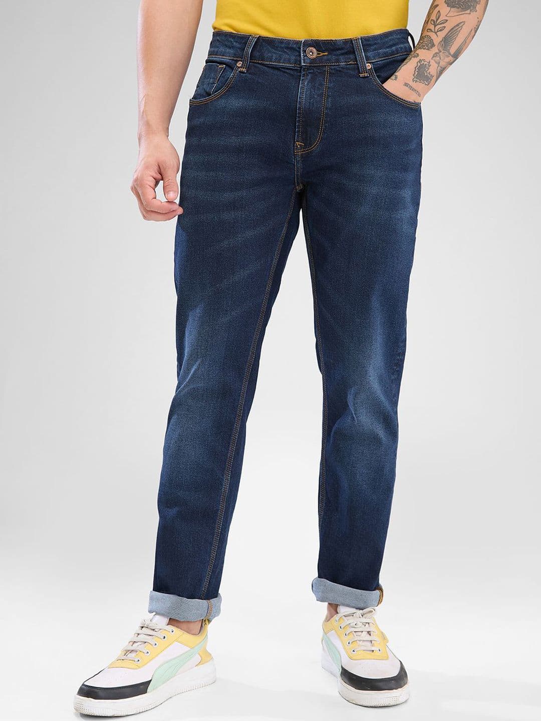 SPYKAR Men Slim Fit Low-Rise Light Fade Clean Look Stretchable Jeans - view 1